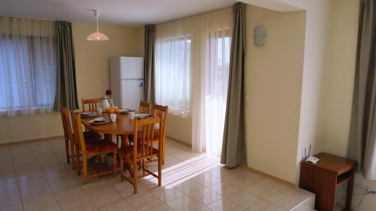 Вила Помело - Family Villa Pomelo Bŭlgarevo 外观 照片